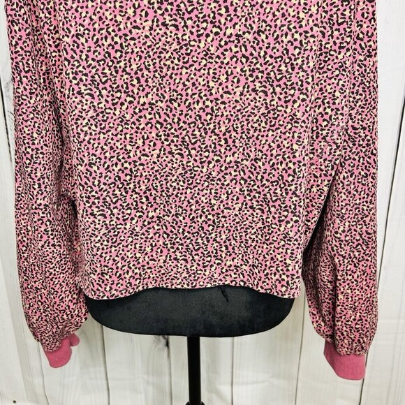 LE LIS Pink Animal Print Cropped Balloon Sleeve Pullover Sz L - Picture 9 of 9